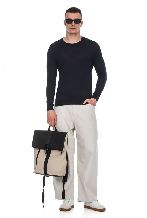 O-neck Knit Sweater Black