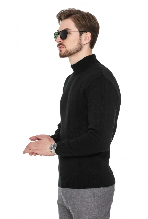 O-neck Knit Sweater Black