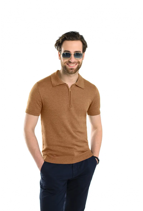 Knit T-Shirt "Polo"