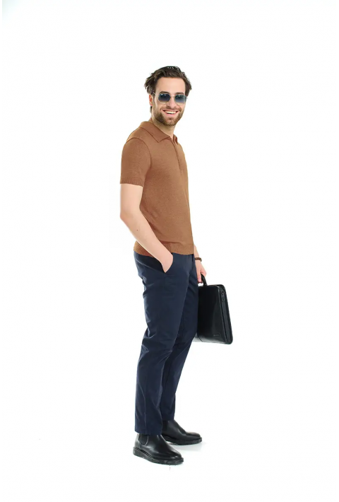 Knit T-Shirt "Polo" Brun