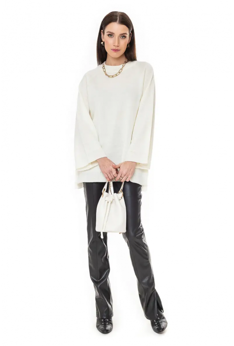 Loose Knit Sweater Cream