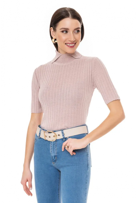 Turtleneck knit pullover