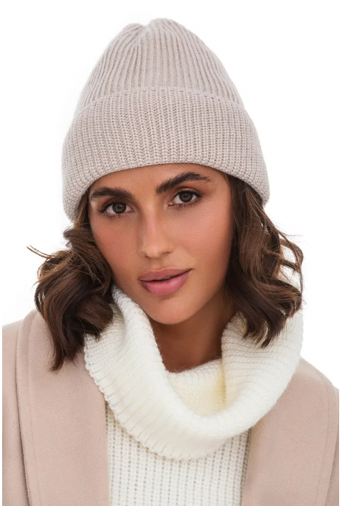 Knit Hat Rose