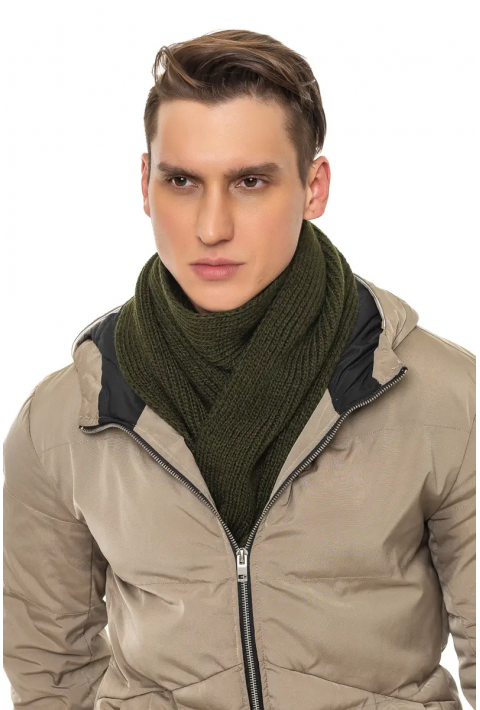 Soft-Touch Wool Knit Scarve