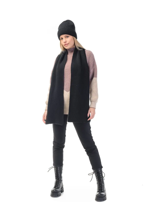 Wool Knit Hat and Scarve Sort