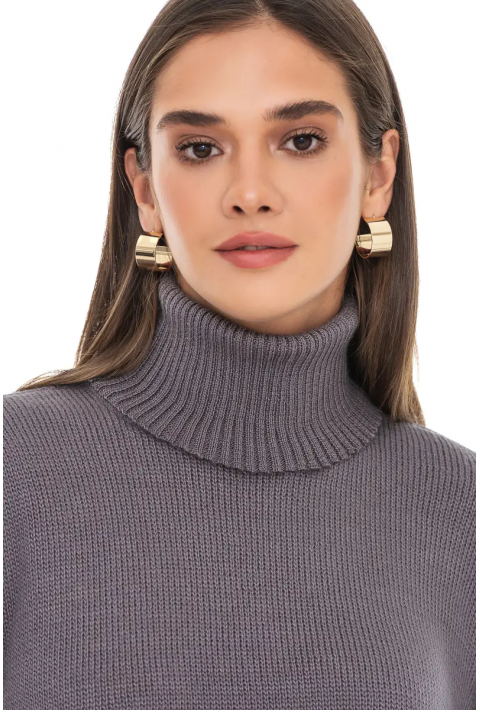 Turtleneck knit pullover 