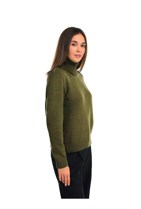 Turtleneck knit pullover 
