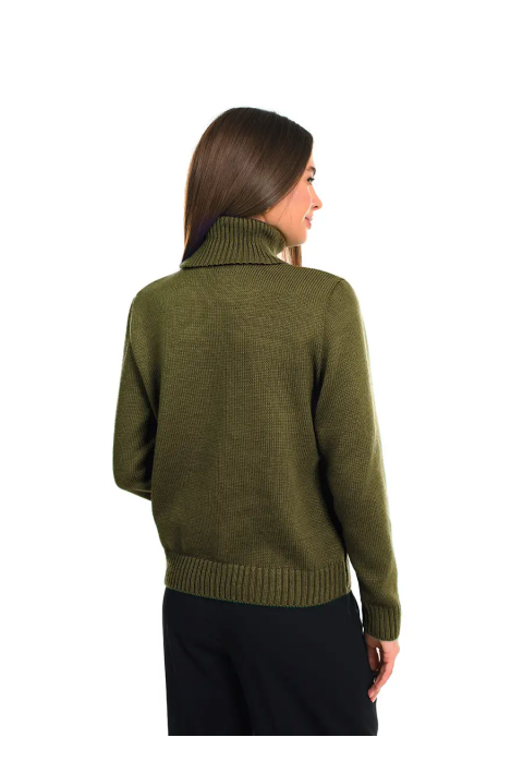 Turtleneck knit pullover 